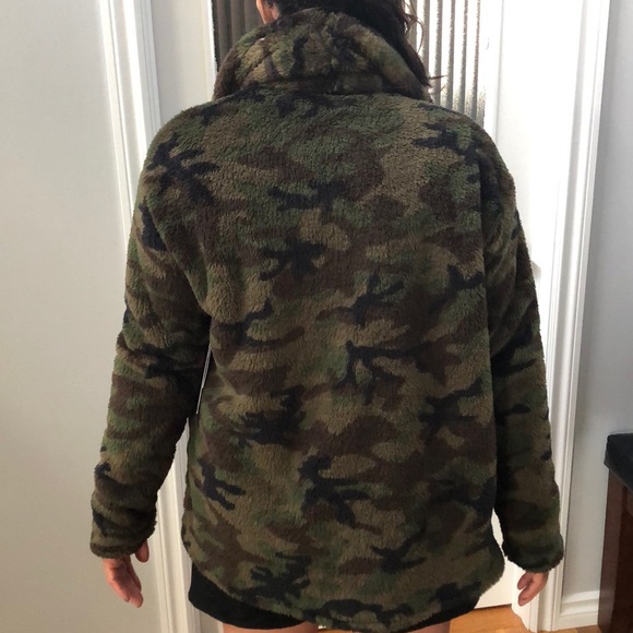 Design Lab Woobie Teddy Fleece Cardigan - Picture 9 of 9